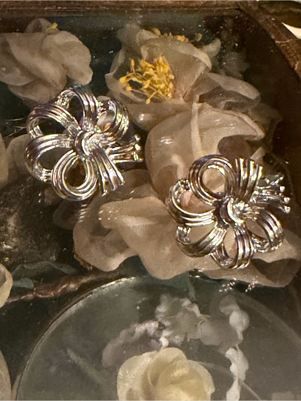 Vintage signed Coro Flower Knot Clip-On Earrings - Elegant Women’s Jewelry